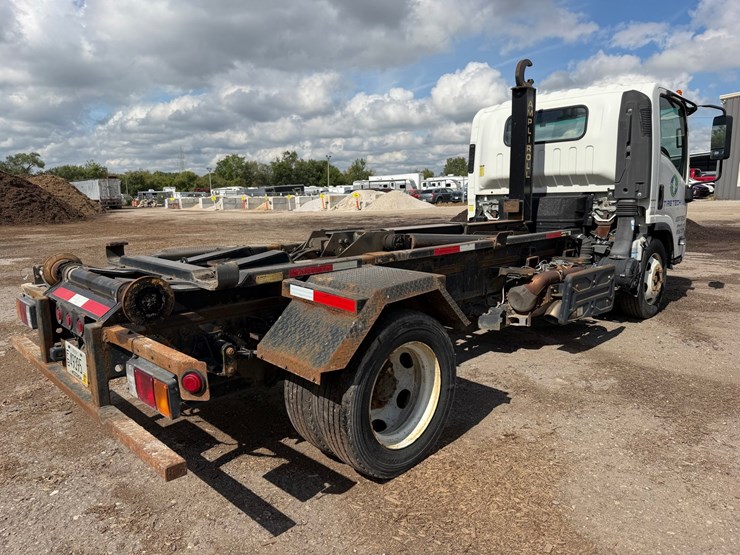 #1617-•-2020-chevrolet-5500xd-roll-off-truck-image-5
