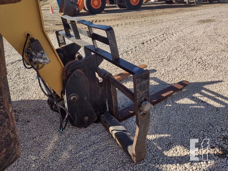 2011-caterpillar-tl1255-image-25