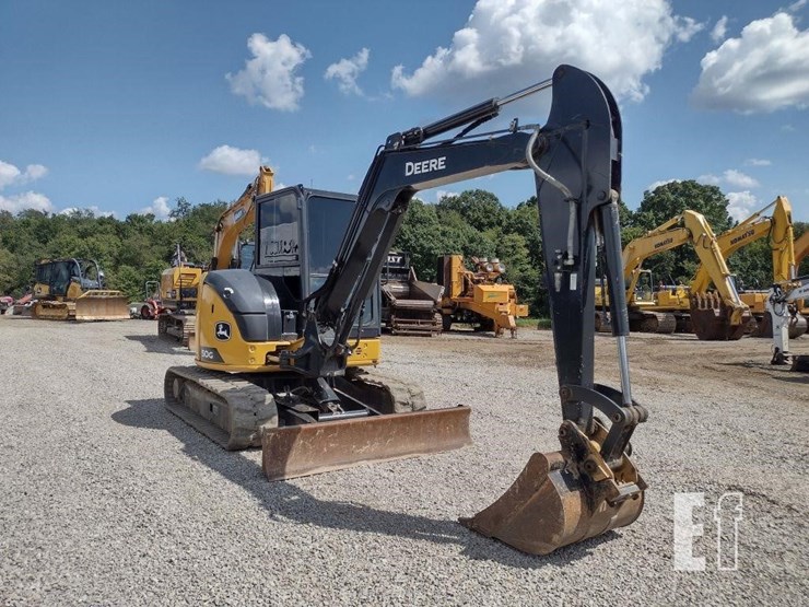 2022-deere-50g-image-39