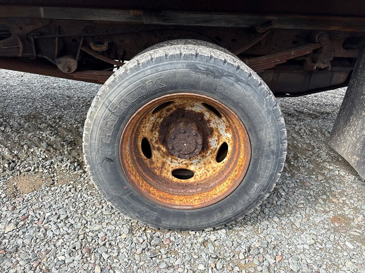 1999-ford-f550-image-59