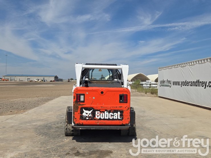 2023-bobcat-t595-image-4
