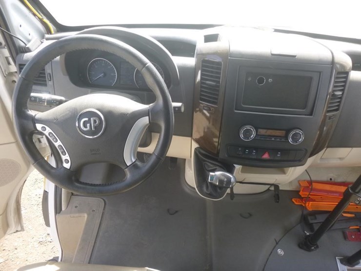 2019-green-power-ev-star-image-9