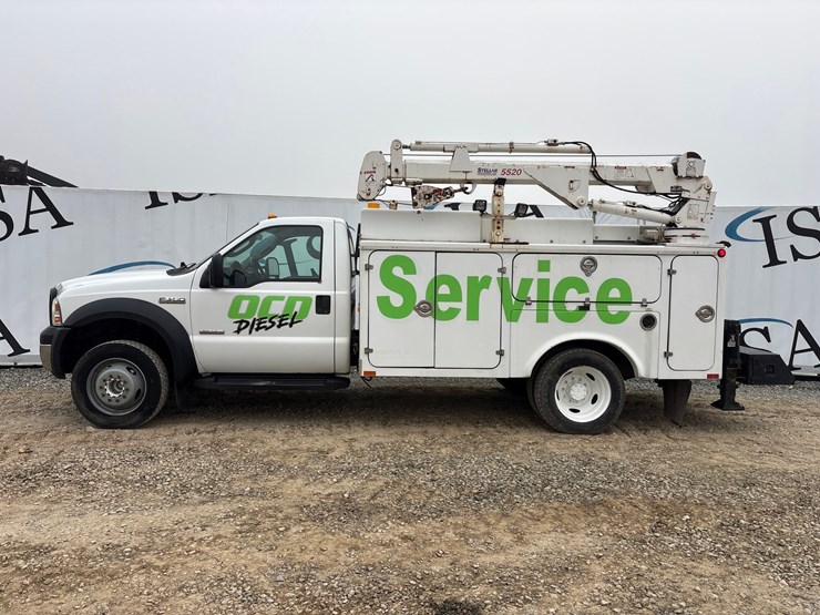 2006-ford-f550-image-2