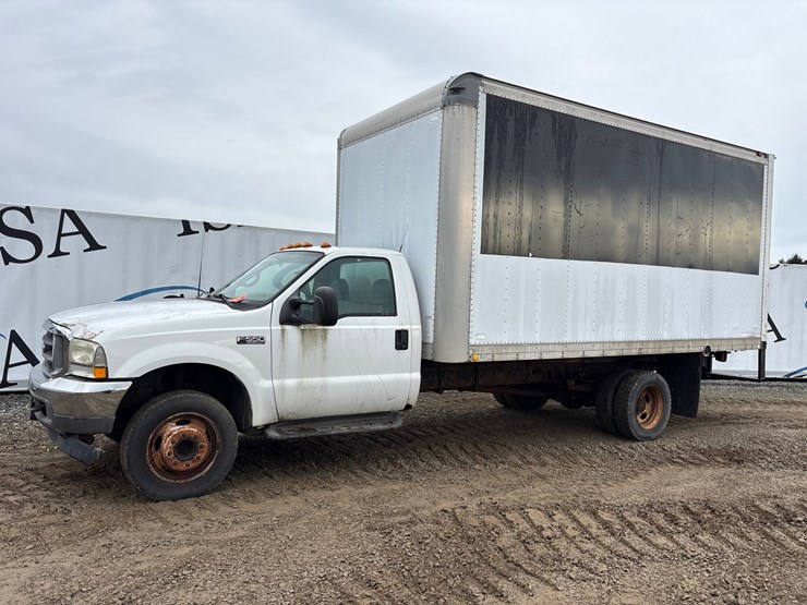 1999-ford-f550-image-1