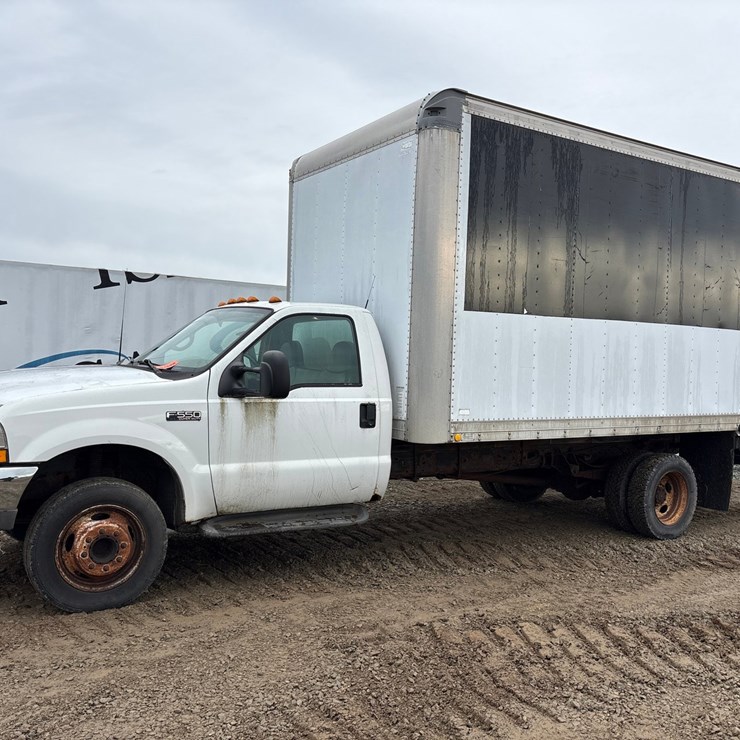 1999 FORD F550