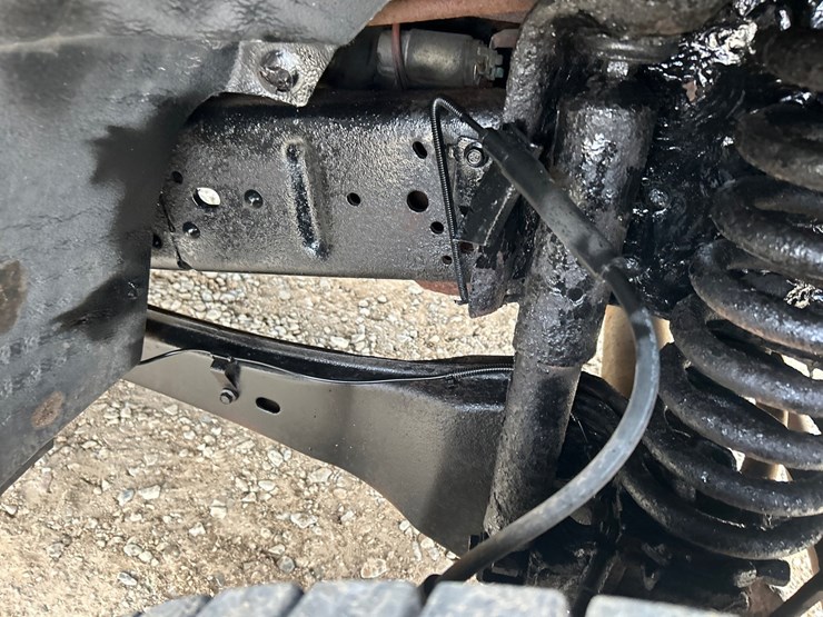 2006-ford-f550-image-27