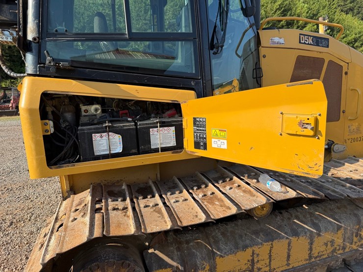 caterpillar-d5k2-lgp-image-51
