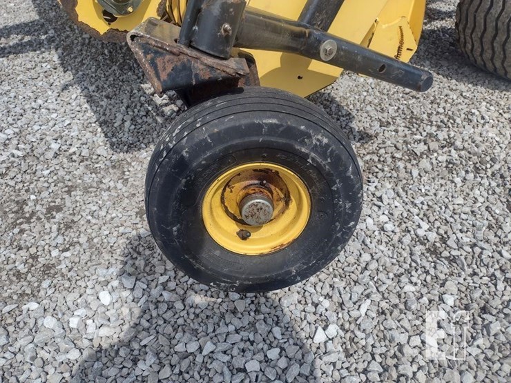 new-holland-roll-belt-450-image-9