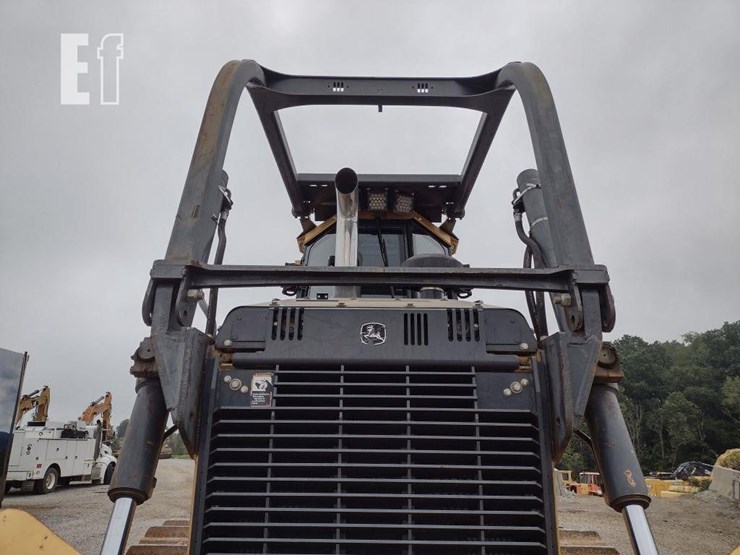 2016-deere-850k-image-30