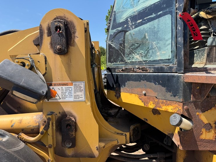 caterpillar-928g-image-69