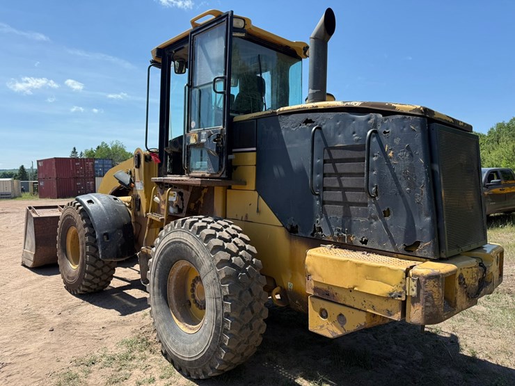 caterpillar-928g-image-3