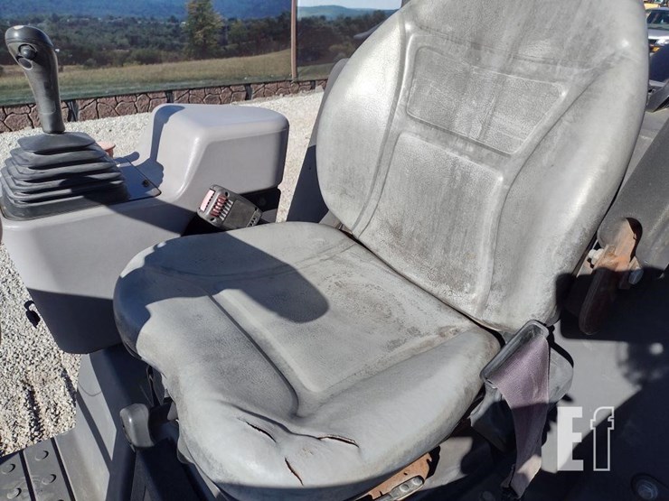 2016-volvo-sd45-image-10