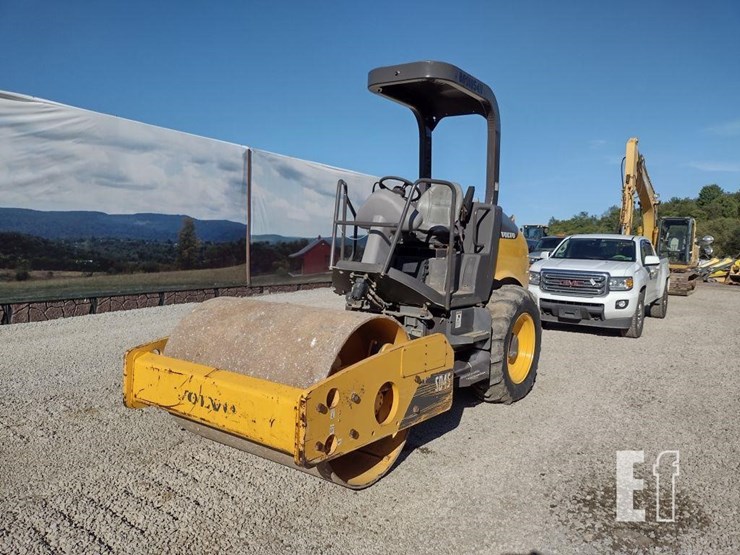 2016-volvo-sd45-image-24