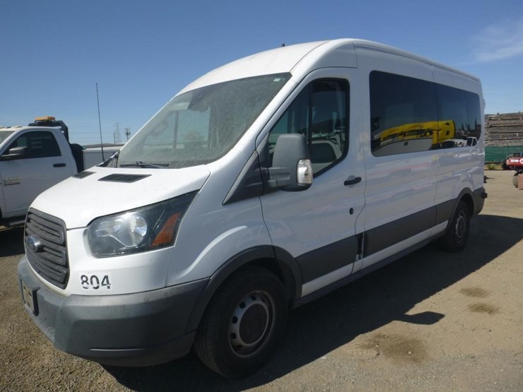 2018-ford-transit-image-1