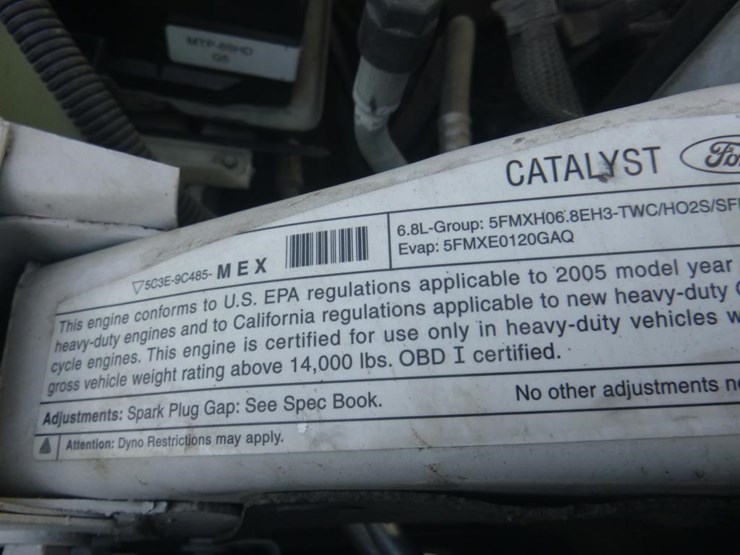 2005-ford-f450-image-12