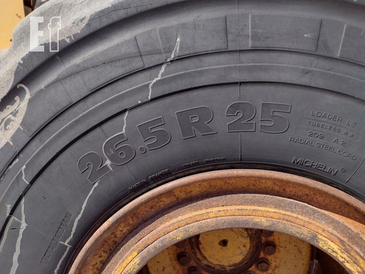 2012-deere-744k-image-20