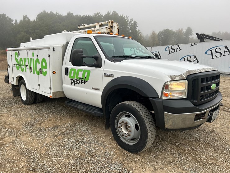 2006-ford-f550-image-7