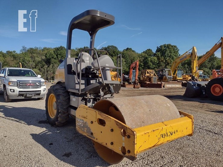 2016-volvo-sd45-image-25