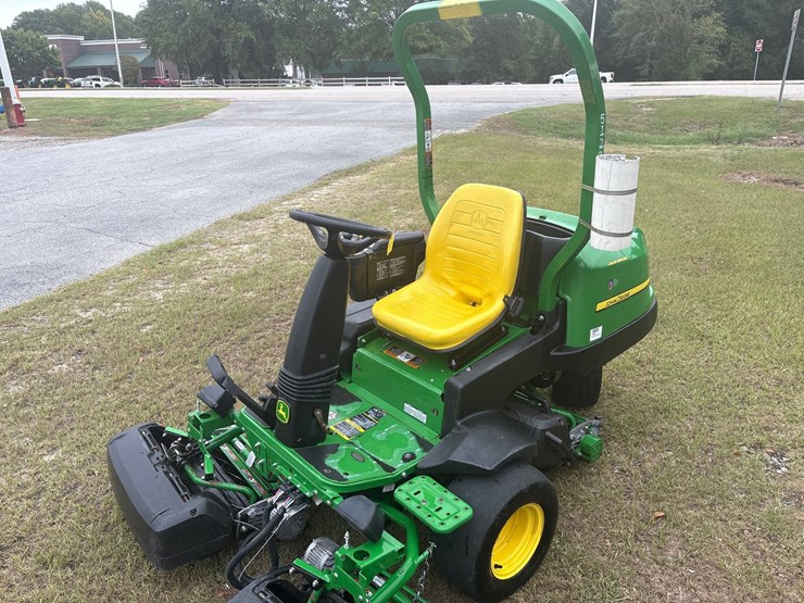 john-deere-2500e-image-2