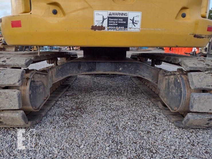 2018-deere-85g-image-39