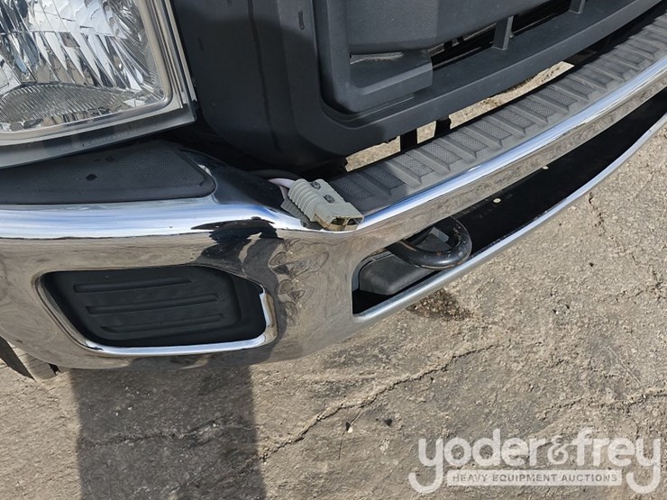 2016-ford-f350-image-35