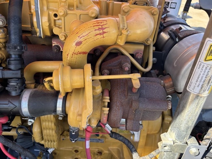 2023-atlas-copco-xas188-image-31