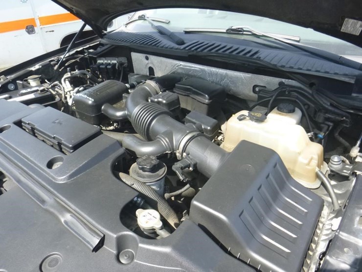 2012-ford-expedition-image-10