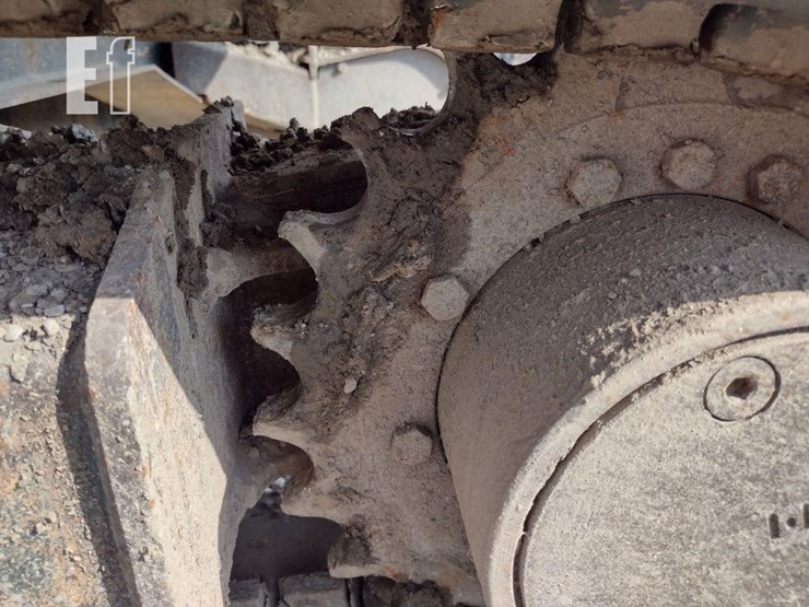 2011-case-cx36b-image-12