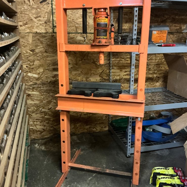 #109 • Central Hydraulics 32879 20-Ton Shop Press