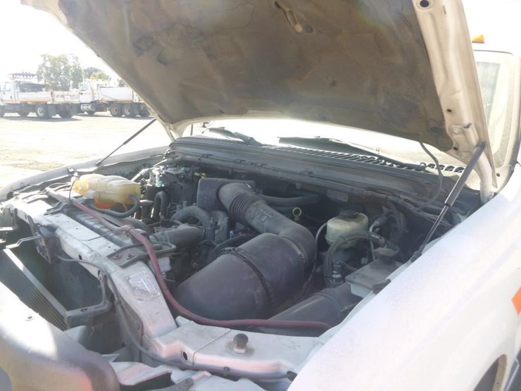 2003-ford-f450-image-30