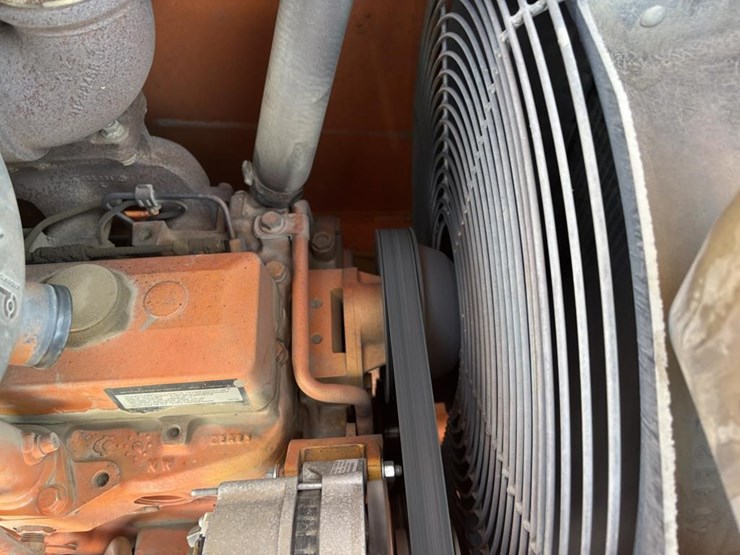 john-deere-310-image-50