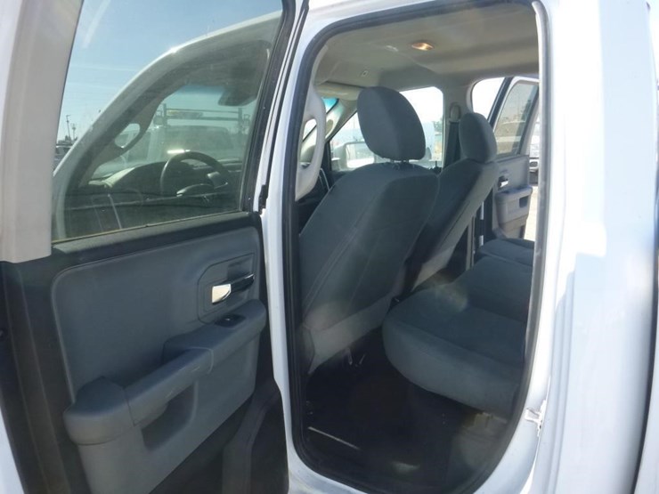 2018-dodge-1500-image-7