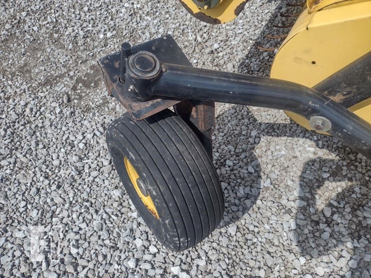 new-holland-roll-belt-450-image-10