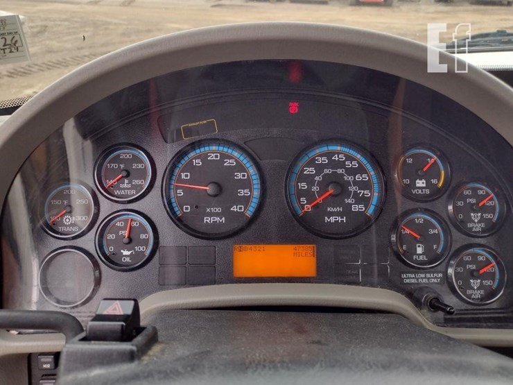 2011-international-durastar-4400-image-9