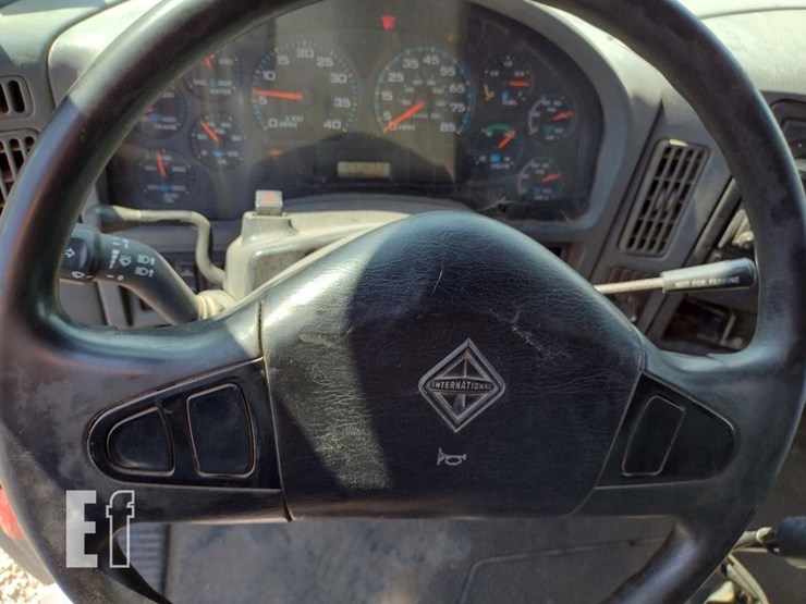 2005-international-workstar-7400-image-16