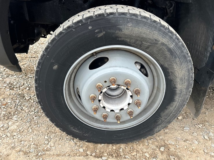 2006-ford-f550-image-67