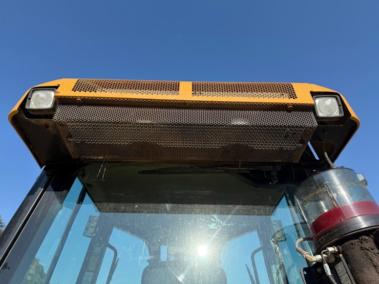 caterpillar-d5k2-lgp-image-44