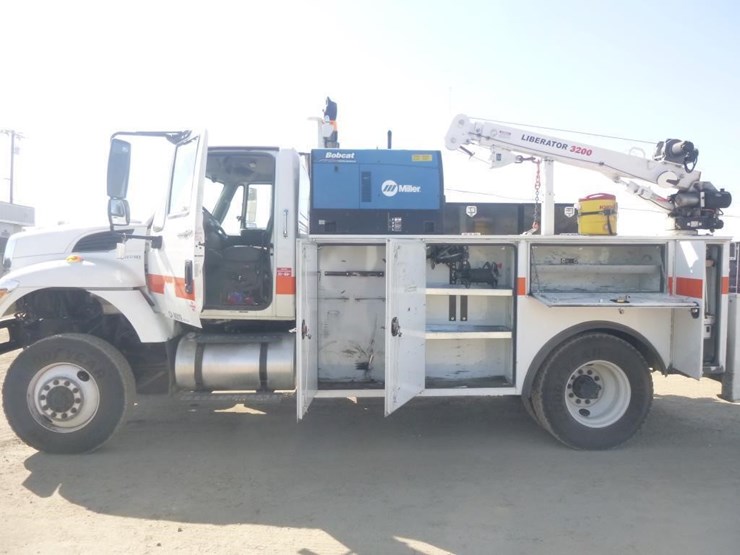 2003-international-workstar-7300-image-6