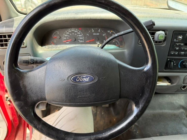 2004-ford-f450-image-29