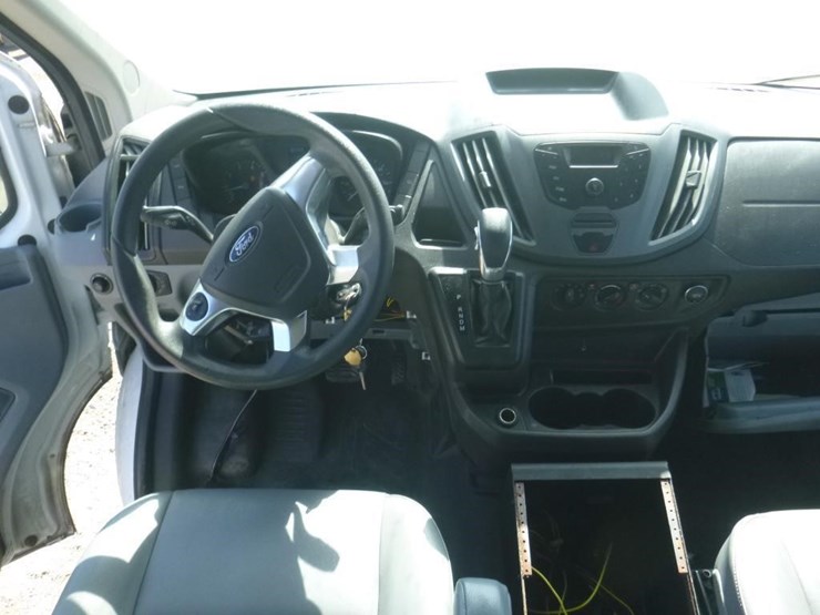 2018-ford-transit-image-8