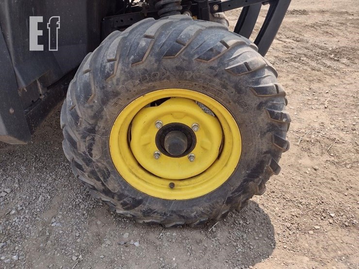 john-deere-18-image-17