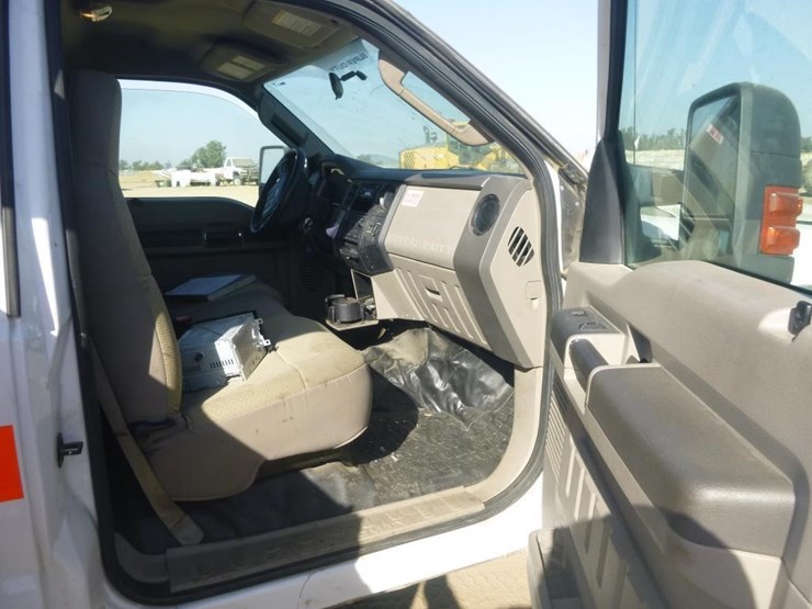 2008-ford-f450-image-15