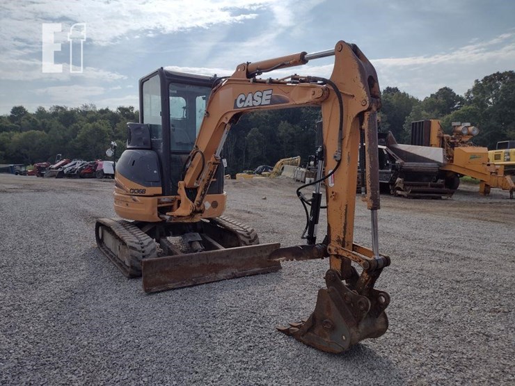 2011-case-cx36b-image-37