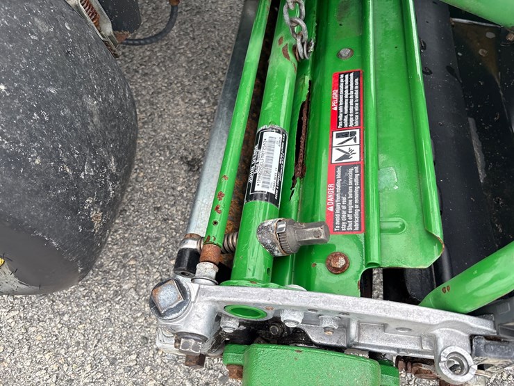 john-deere-2500e-image-10