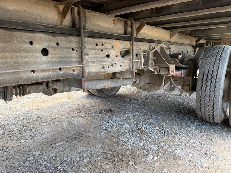 2004-ford-f450-image-49