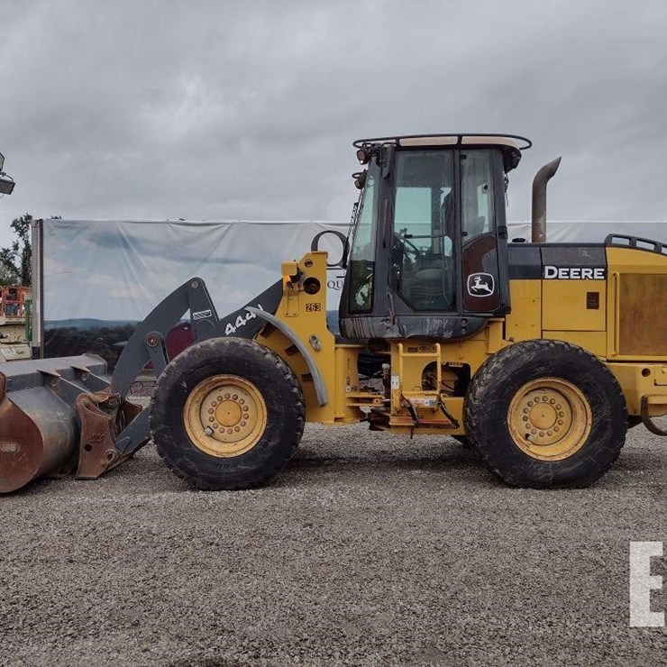 2006 DEERE 444J
