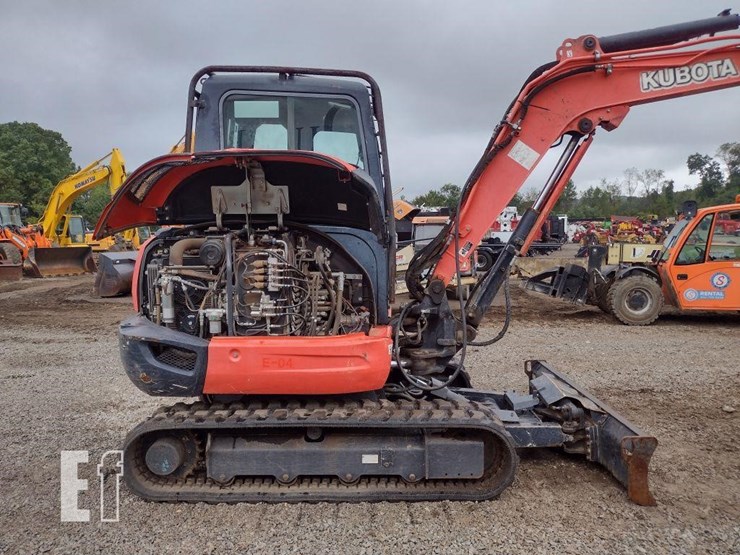 2016-kubota-kx040-4-image-26