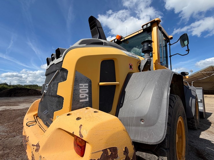 volvo-l90h-image-25