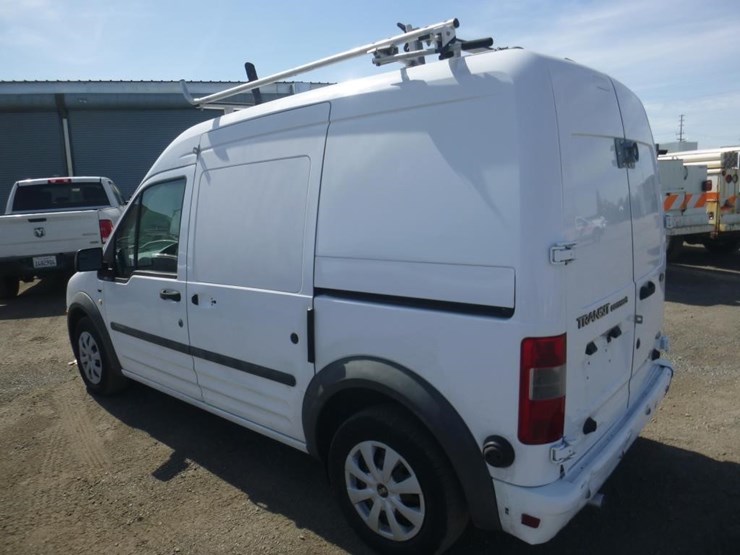 2012-ford-transit-connect-image-4