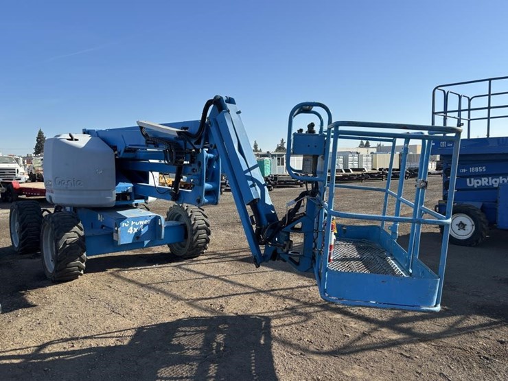 2009-genie-z-45/25-telescopic-boom-lift-image-2